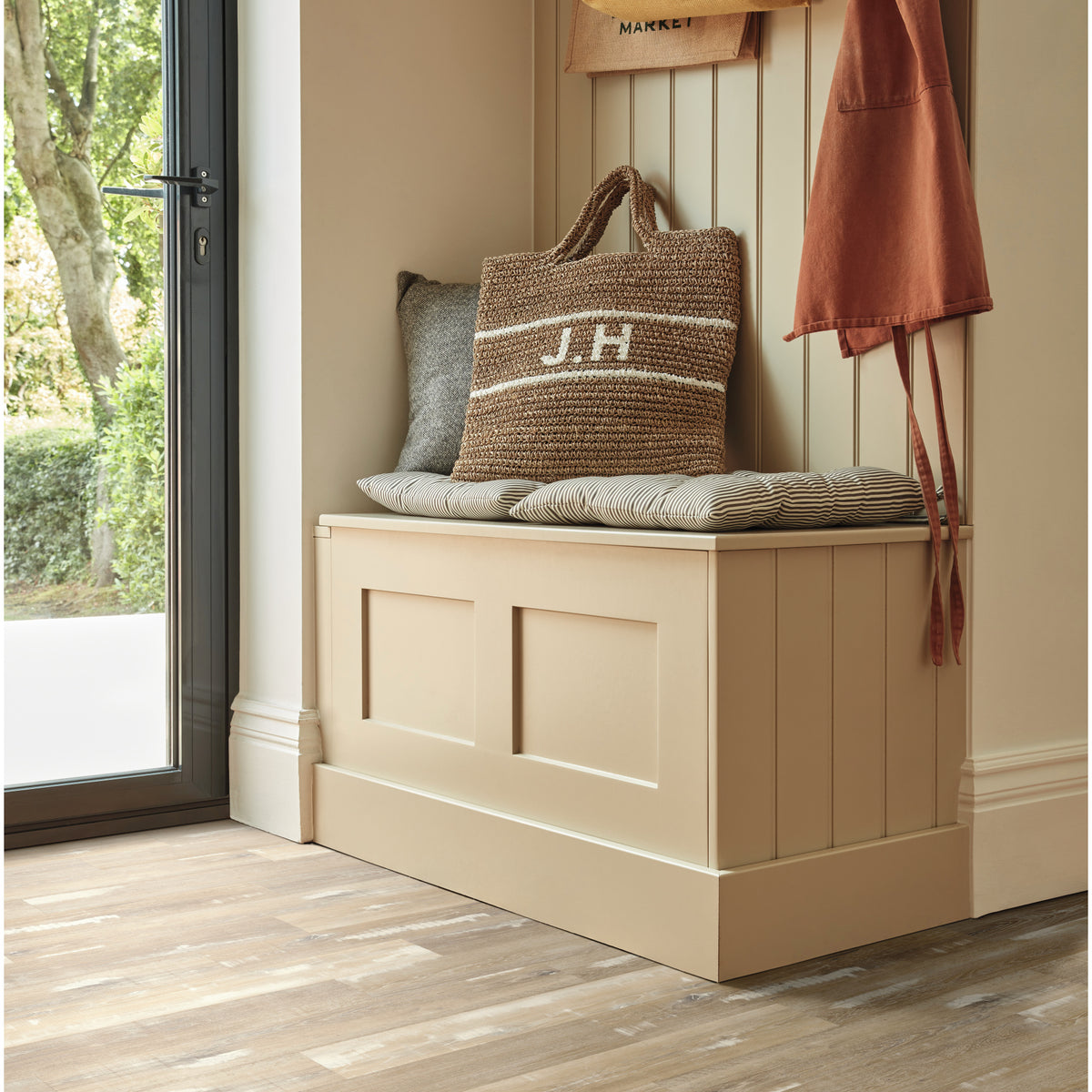 Karndean - Van Gogh Rigid Core 7 in. x 48 in. - SCB136 Blond Farmhouse Oak Instaled