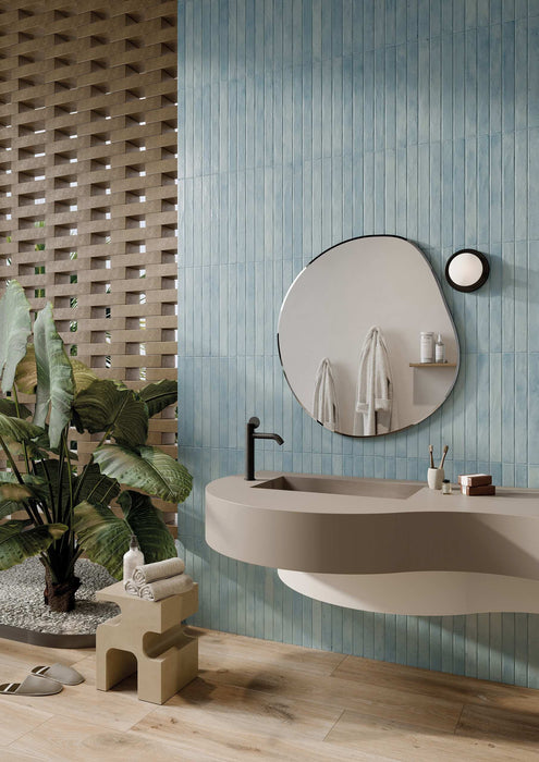 Tesoro - Graffiti Collection - 2 in. x 18 in. Porcelain Tile - Sky Installed