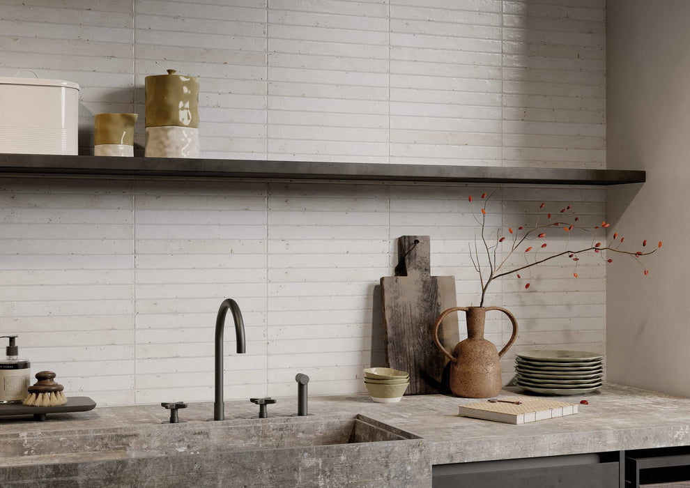 Tesoro - Graffiti Collection - 2 in. x 18 in. Porcelain Tile - White Installed