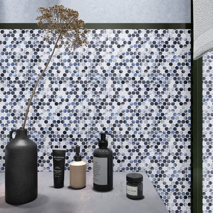 Elysium - Penny Round 11.5 in. x 12.25 in. Porcelain Mosaic - Gradient Grey Glossy