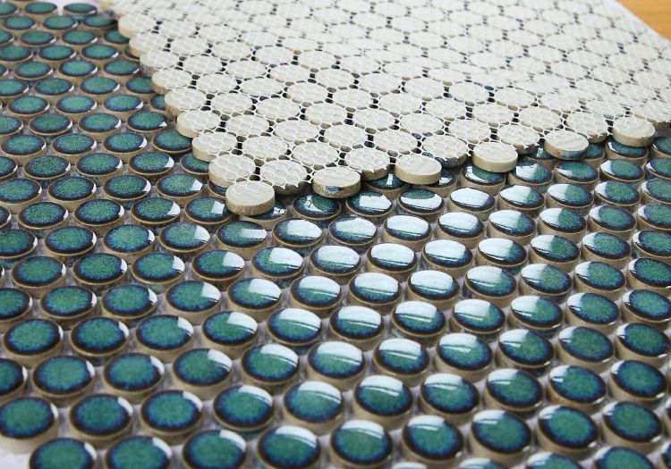 Elysium - Penny Round 11.5 in. x 11.5 in. Porcelain Mosaic - Turquoise