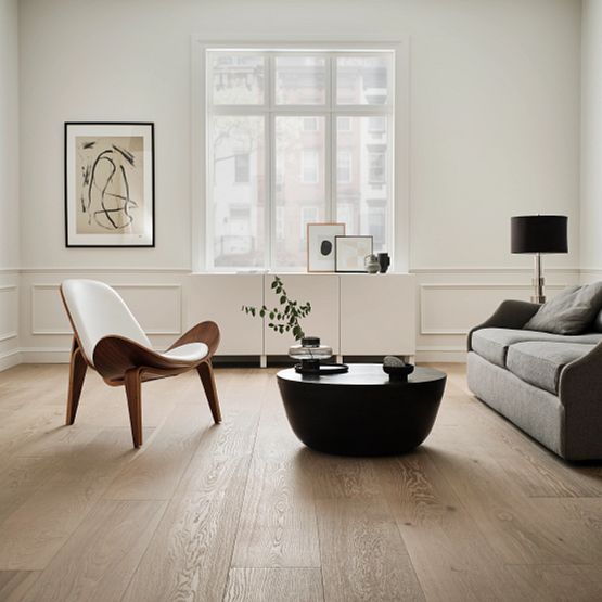 Anderson Tuftex Hardwood - Grand Estate - Langdon Court Installed