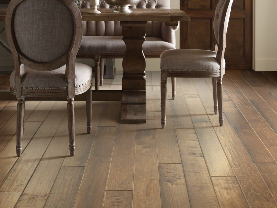 Anderson Tuftex Hardwood - Bernina Maple - Castello Room Scene