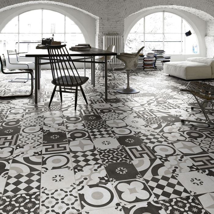 Arizona Tile - Cementine Black and White - B&W Mix Installed