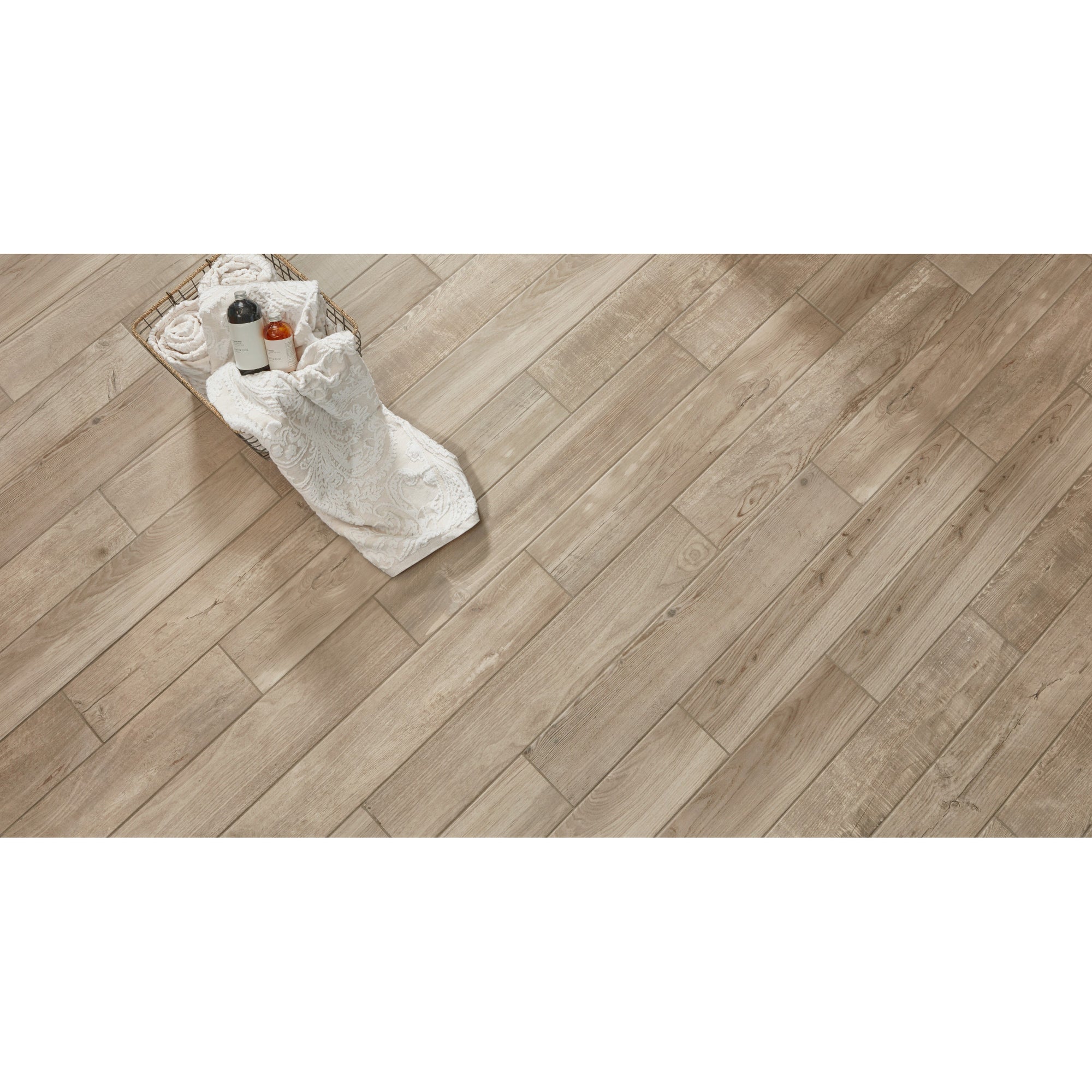 Arizona Tile - Lucia Series - 6 in. x 36 in. Glazed Porcelain Tile - Smoke