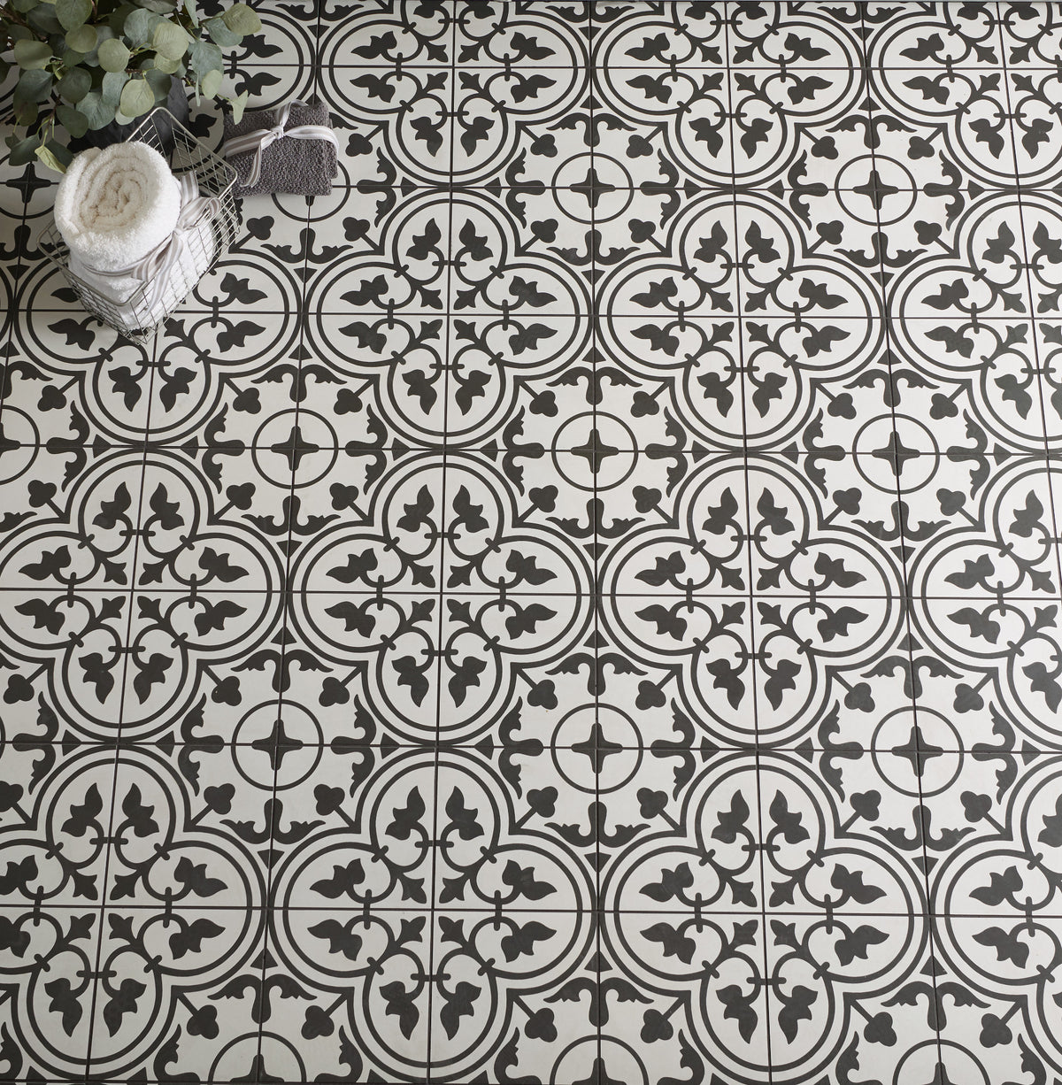 Arizona Tile - Reverie 8&quot; x 8&quot; Glazed Porcelain Tile - Reverie 1 Floor Install