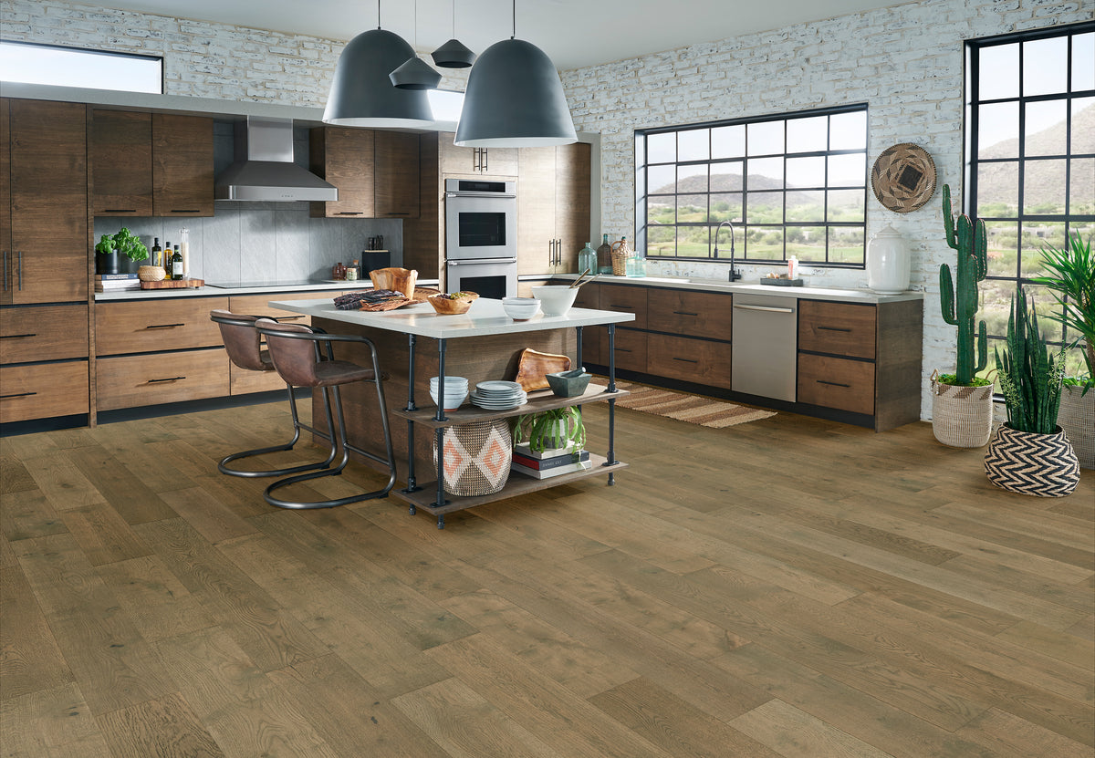 Bruce - Brushed Impressions Platinum Collection - 9 in. White Oak Hardwood - Elevated Basic Room Scene