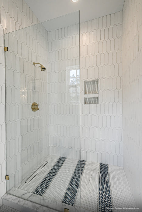 DEC360WHI34G Shower Install