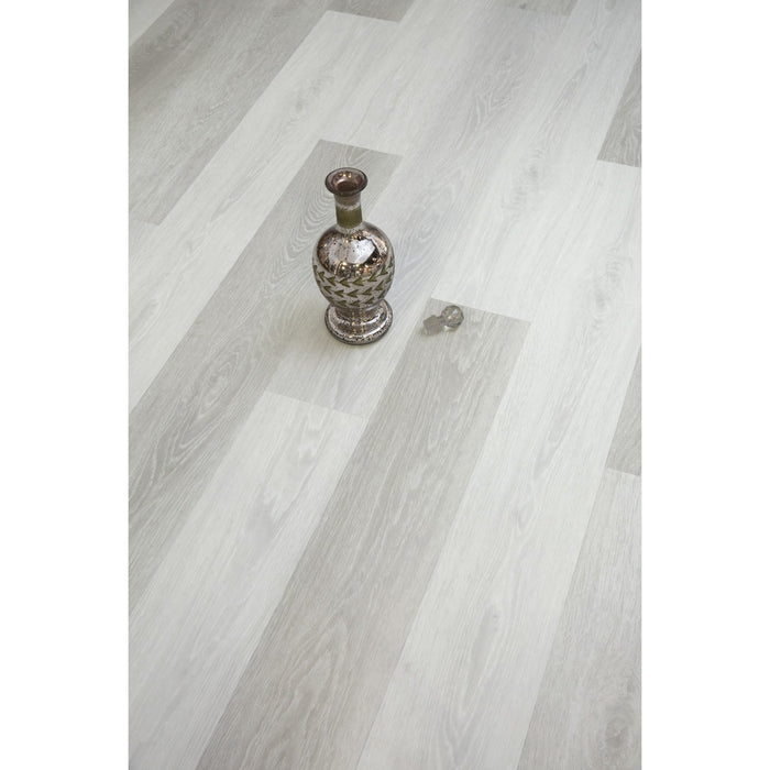 DuChateau - Vinyl DeLuxe LuxeTech 7 in. x 48 in. - Filmon Room Scene