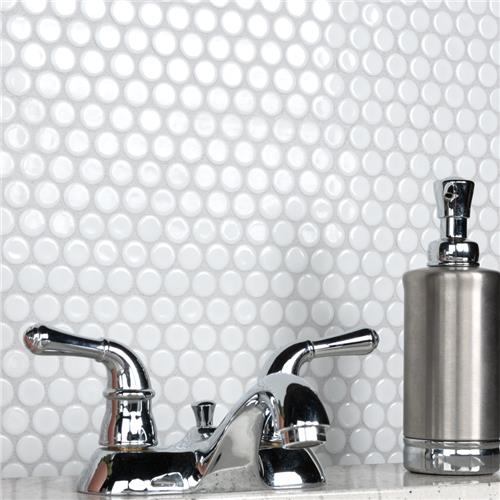 SomerTile - Hudson Penny Round Gloss Mosaic - Glossy White Installed