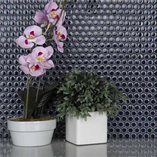SomerTile - Hudson Penny Round Gloss Mosaic - Noir Wall Install