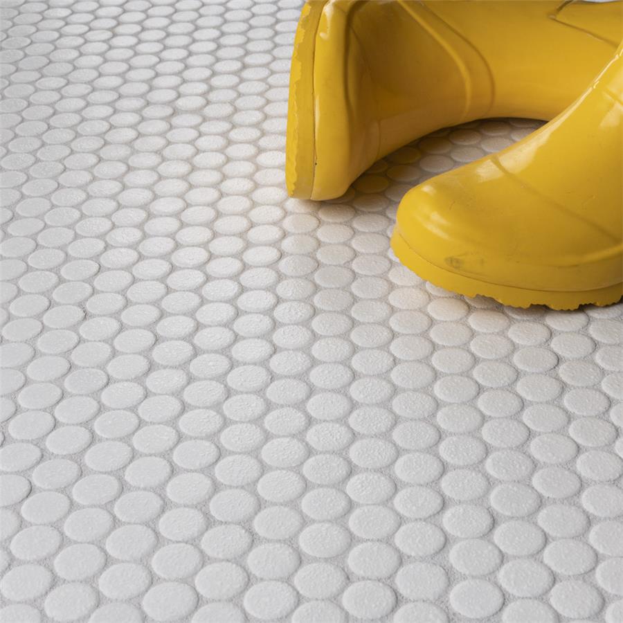 SomerTile - Hudson Penny Round Gloss Mosaic - Crystalline White Floor Install
