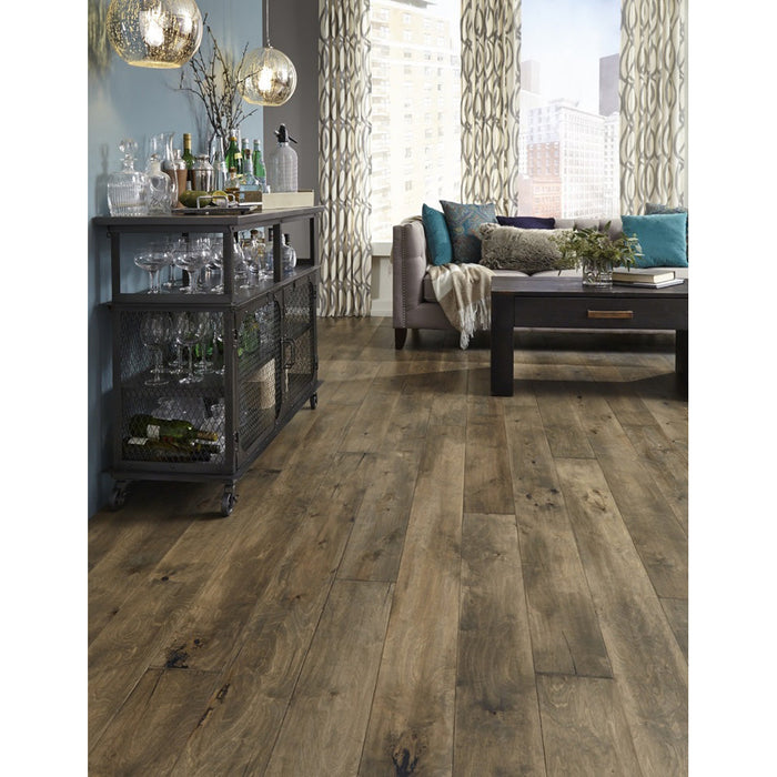 Mannington - Iberian Hazelwood - Pecan Room Scene