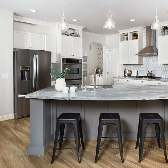 Arizona Tile - Sav Wood Series - 8" x 32" Glazed Porcelain Tile - Miel ...