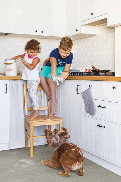 MSI - Smithcliffs - 7 in. x 48 in. Hybrid Rigid Core - Emridge Kitchen Install