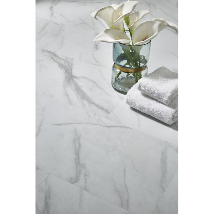 Mannington - ADURA Flex - Legacy - White with Gray Installed