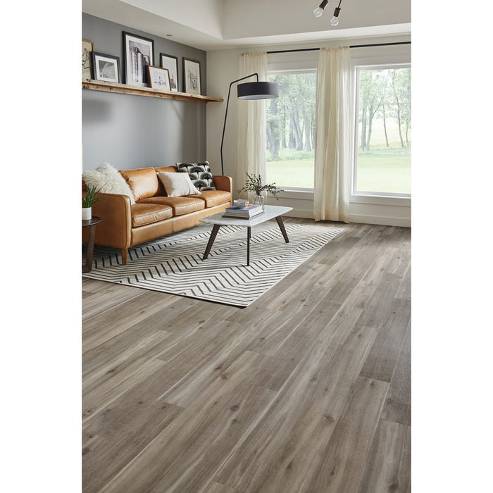 Mannington - Adura Max Plank - Kona 6 in. x 48 in. - Coconut Room Scene