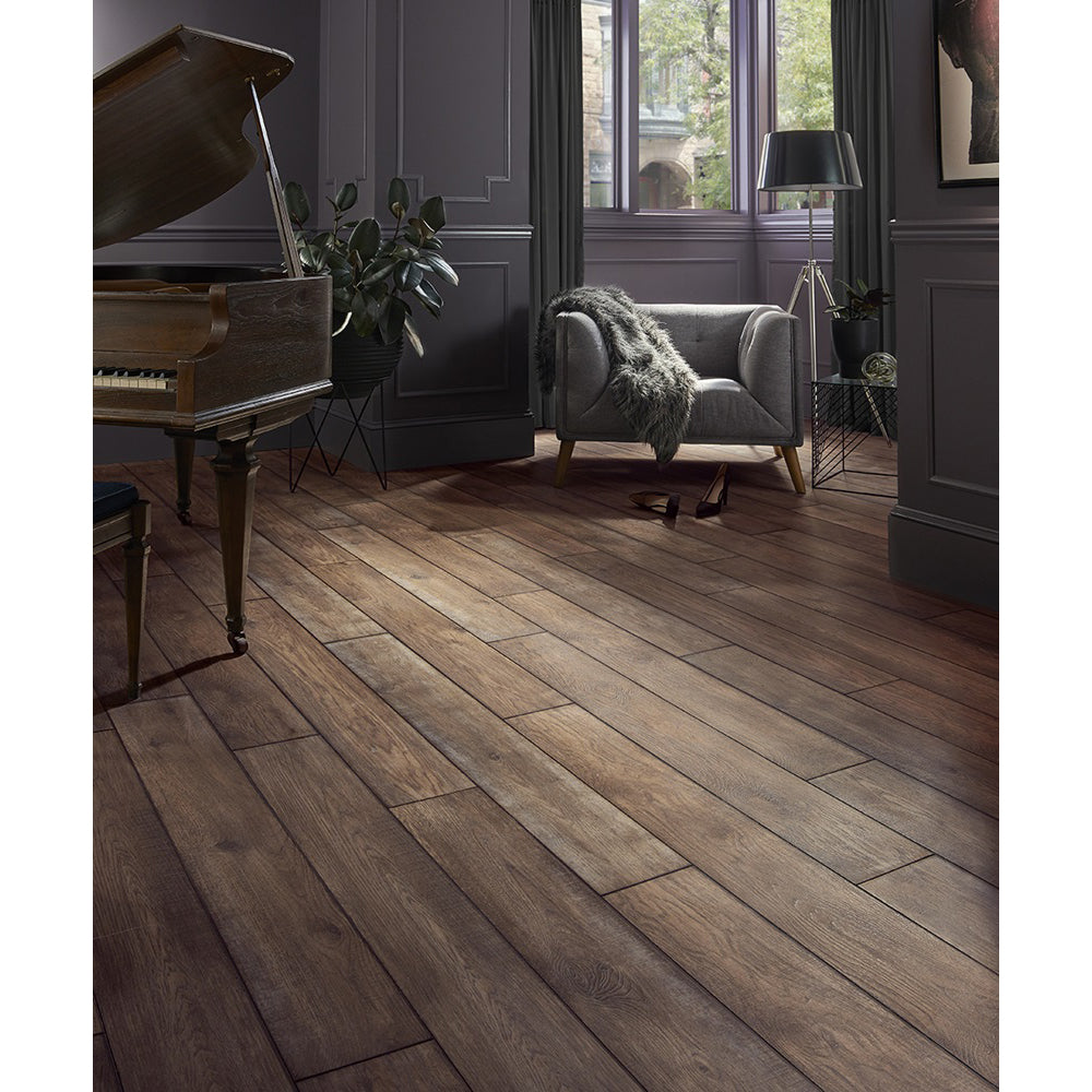 Mannington - Adura Apex - River Mill 7 in. x 48 - Ember Room Scene