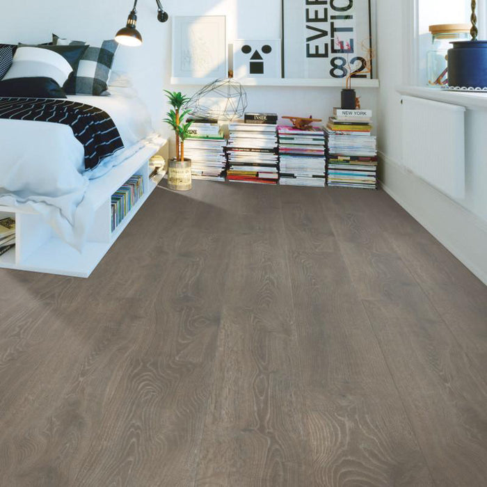 Mohawk - RevWood Plus Antique Craft Laminate - Espresso Bark Oak Bedroom