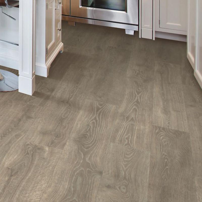 Mohawk - Revwood Plus Antique Craft Laminate - Kindling Oak Kitchen
