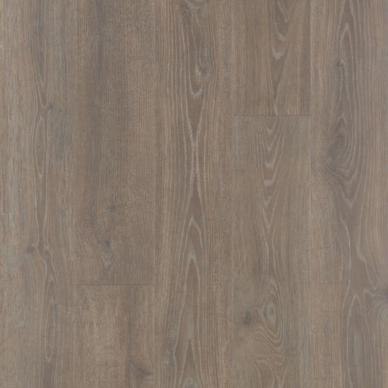 Mohawk - Revwood Plus Antique Craft Laminate - Kindling Oak