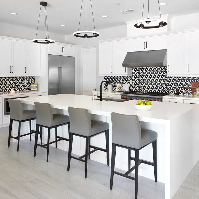 Arizona Tile - Sav Wood Series - 8" x 32" Glazed Porcelain Tile - Bian ...