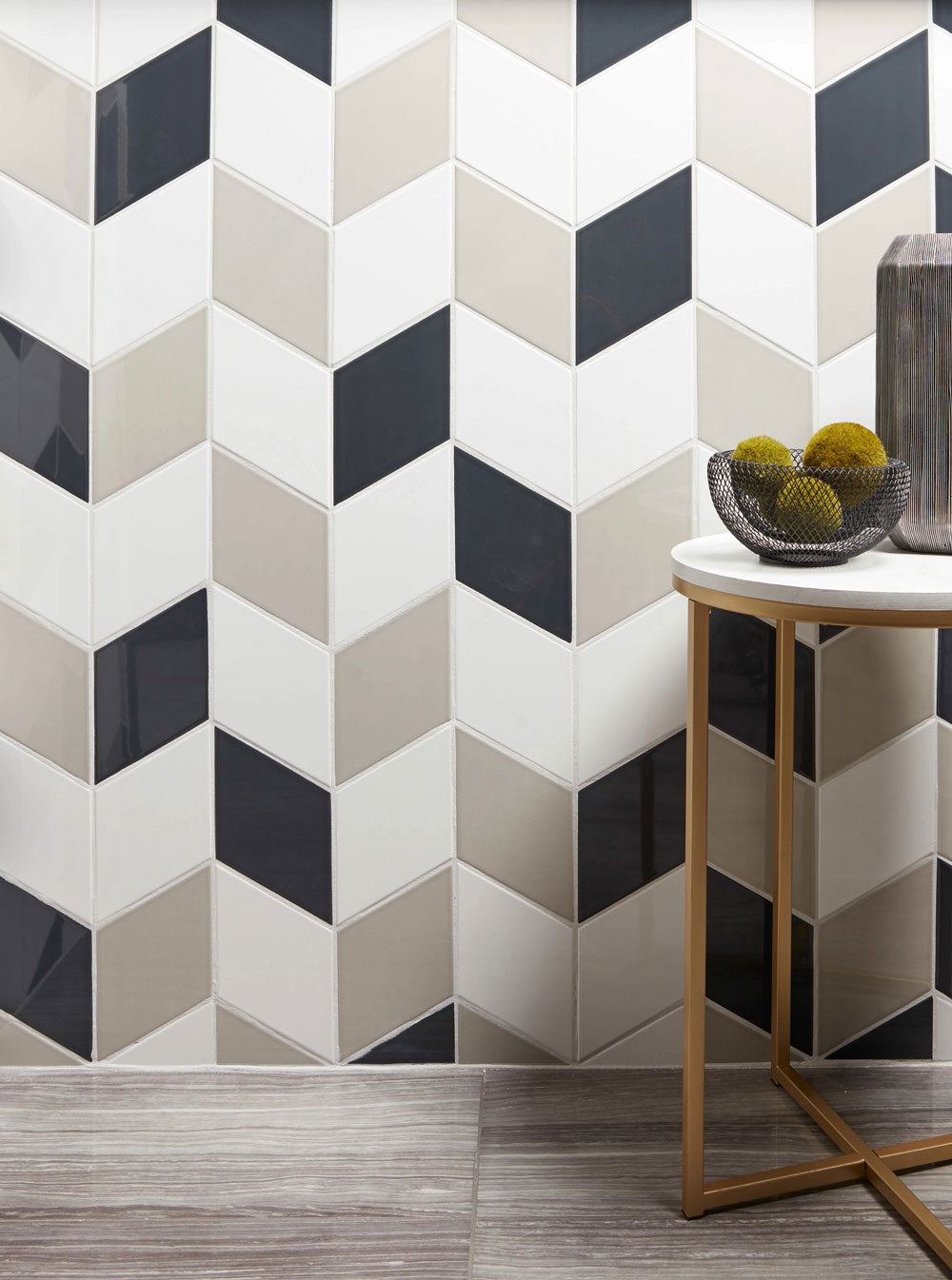 Arizona Tile - Paloma 6&quot; x 10&quot; Rhomboid - Pumice Glossy Installed