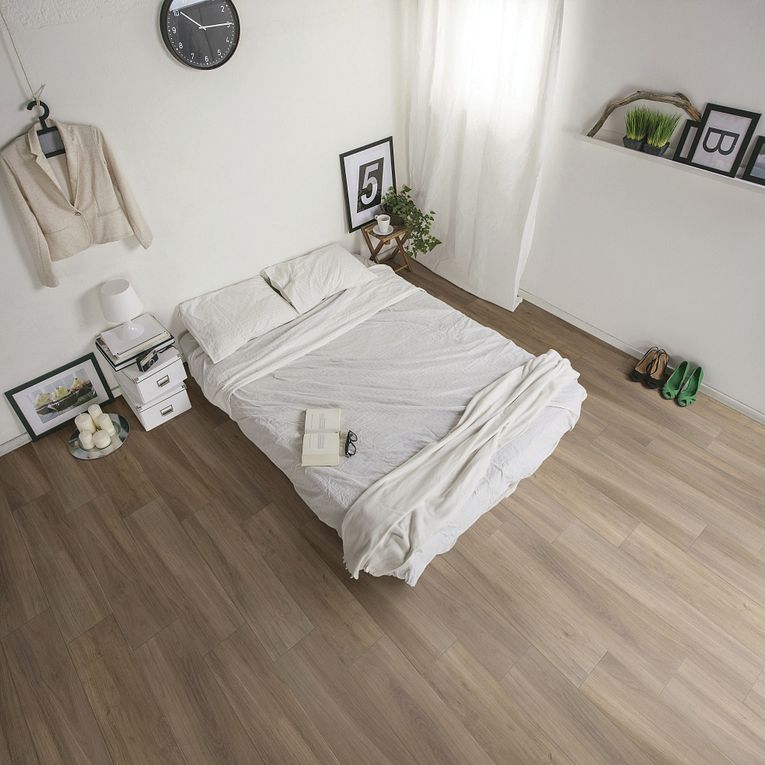Arizona Tile - Sav Wood Series - 8" x 32" Glazed Porcelain Tile - Irok ...