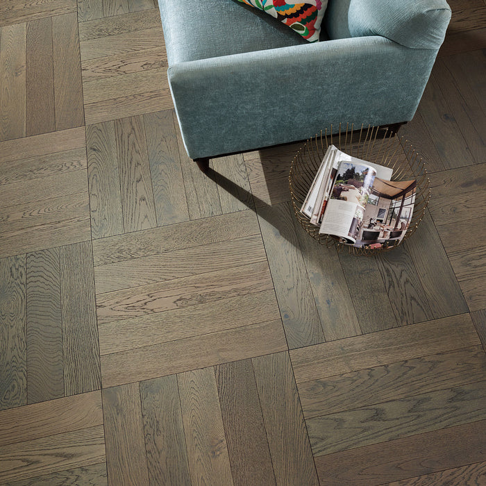 Shaw - Empire Oak Herringbone Hardwood - 07024 Morgan Installed