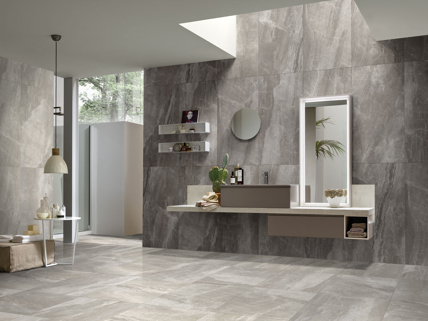 Tesoro - Nuance - 12 in. x 24 in. Porcelain Tile - Anthracite