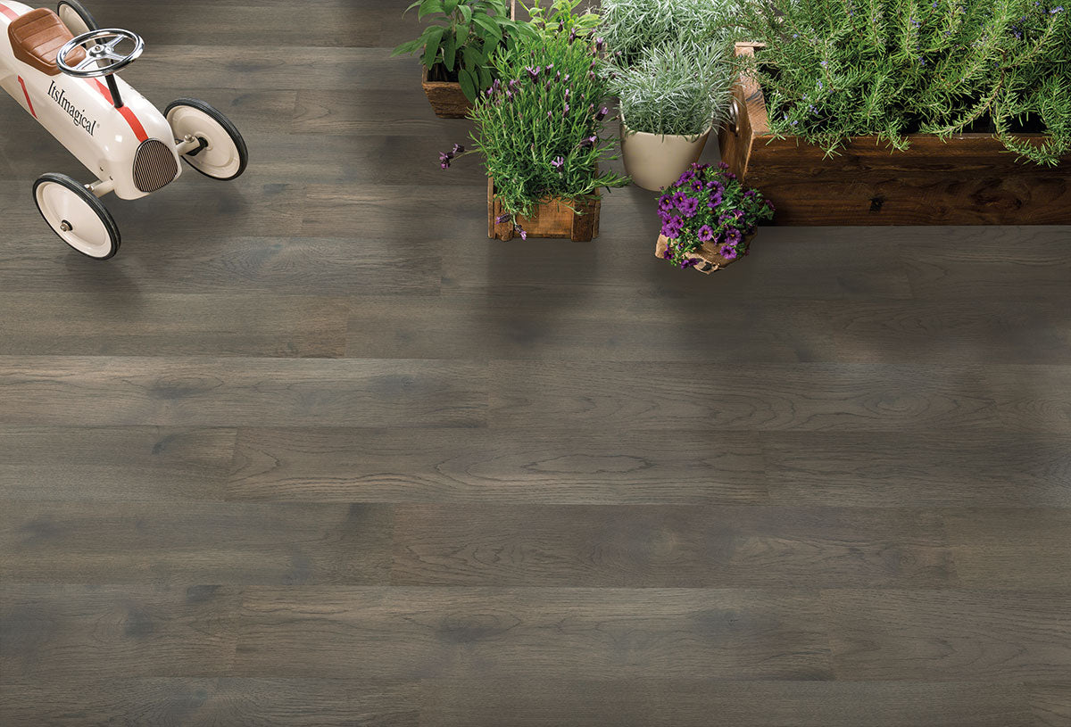 MSI - Woodhills Collection - 6.5 in. x 48 in. Luxury Vinyl - Brook Timber Hickory