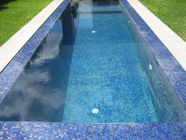 Maniscalco - Reflections Series - 1&quot; x 1&quot; Glass Squares Mosaic - Cobalt pool installation