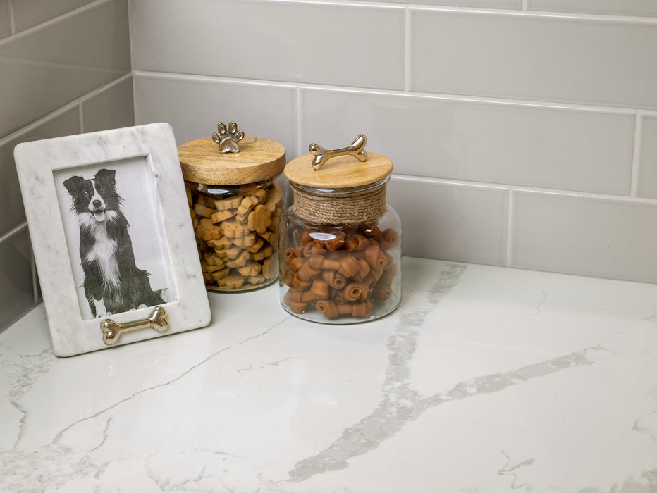 Arizona Tile - Paloma 4" x 16" Wall Tile - Pumice Glossy Installed